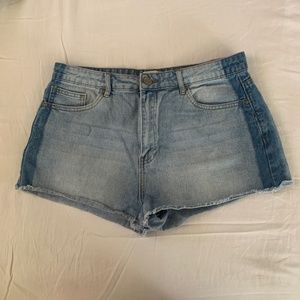 Forever 21 Denim Shorts Size 31/14